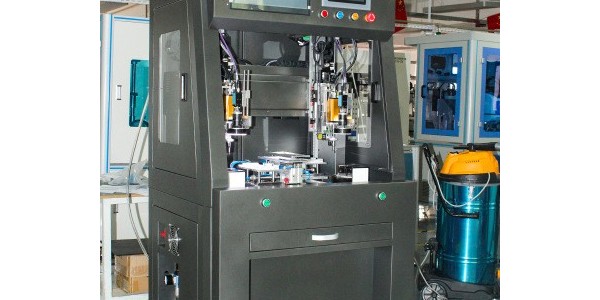 自動打螺絲機容易卡料嗎？-堅豐股份